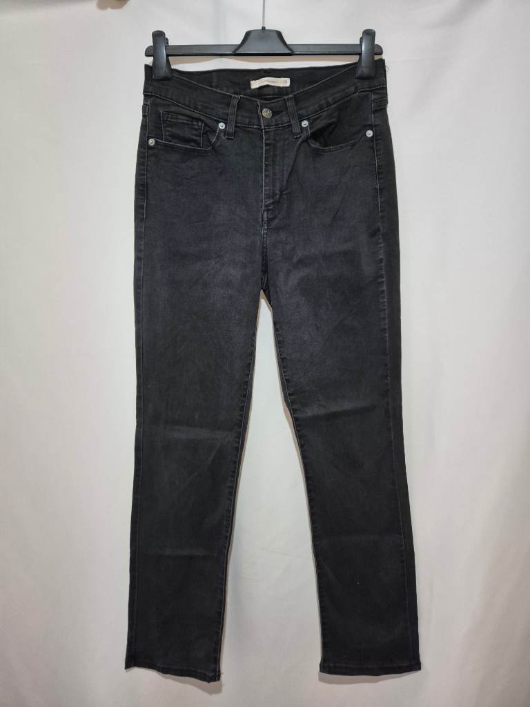Women's Levi's Classic Straight Jeans size 8 (29 x 30) Black Mid Rise