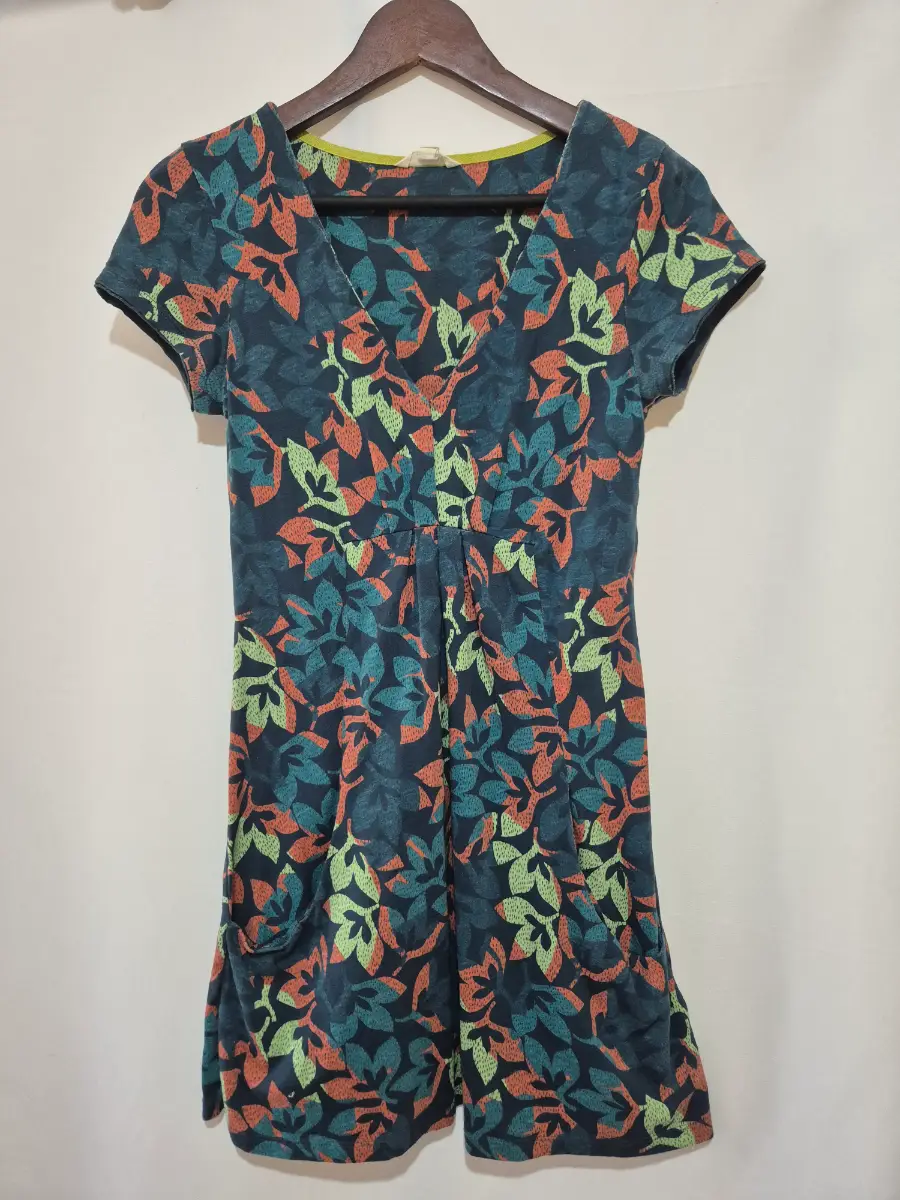 White Stuff Short Sleeve V-Neck Tunic size 8 Multi Floral Spring Summer