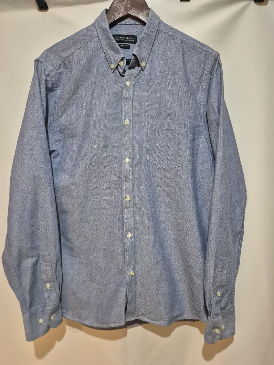 Zara Man Light Blue Melange Textured Chambray Shirt Mens Size L Button Down Slim Fit