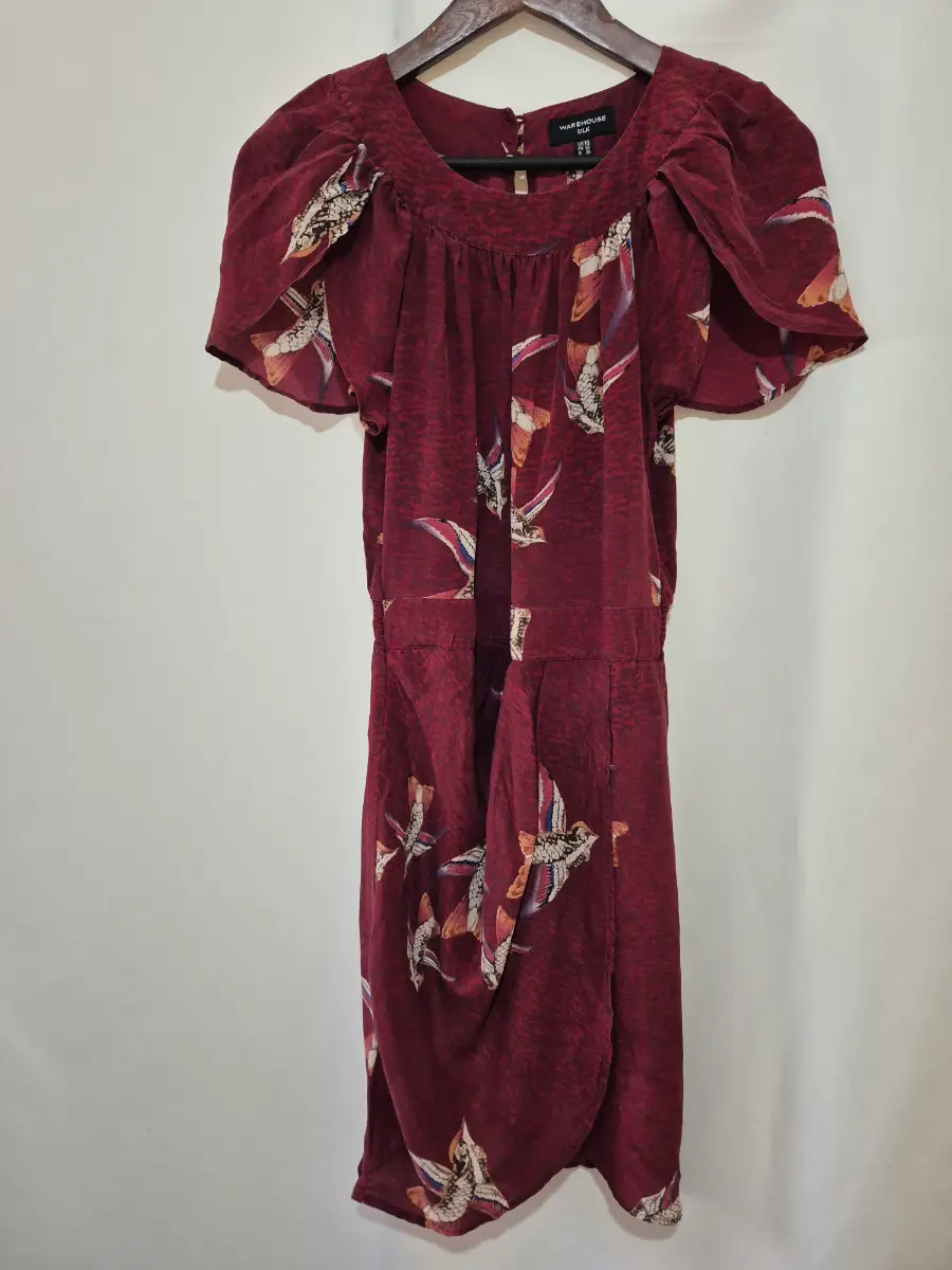 Warehouse 100% Silk Dress siz 8-10 Burgundy Birds Knee Length Wedding Prom Party