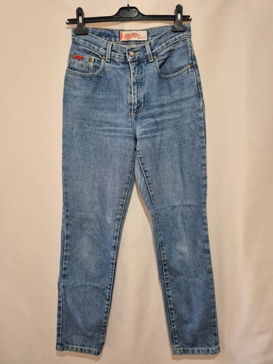 Vintage Lee Cooper LC11 Light Wash Blue Jeans Size 8 28 x 30 High Rise Retro 90s Y2K