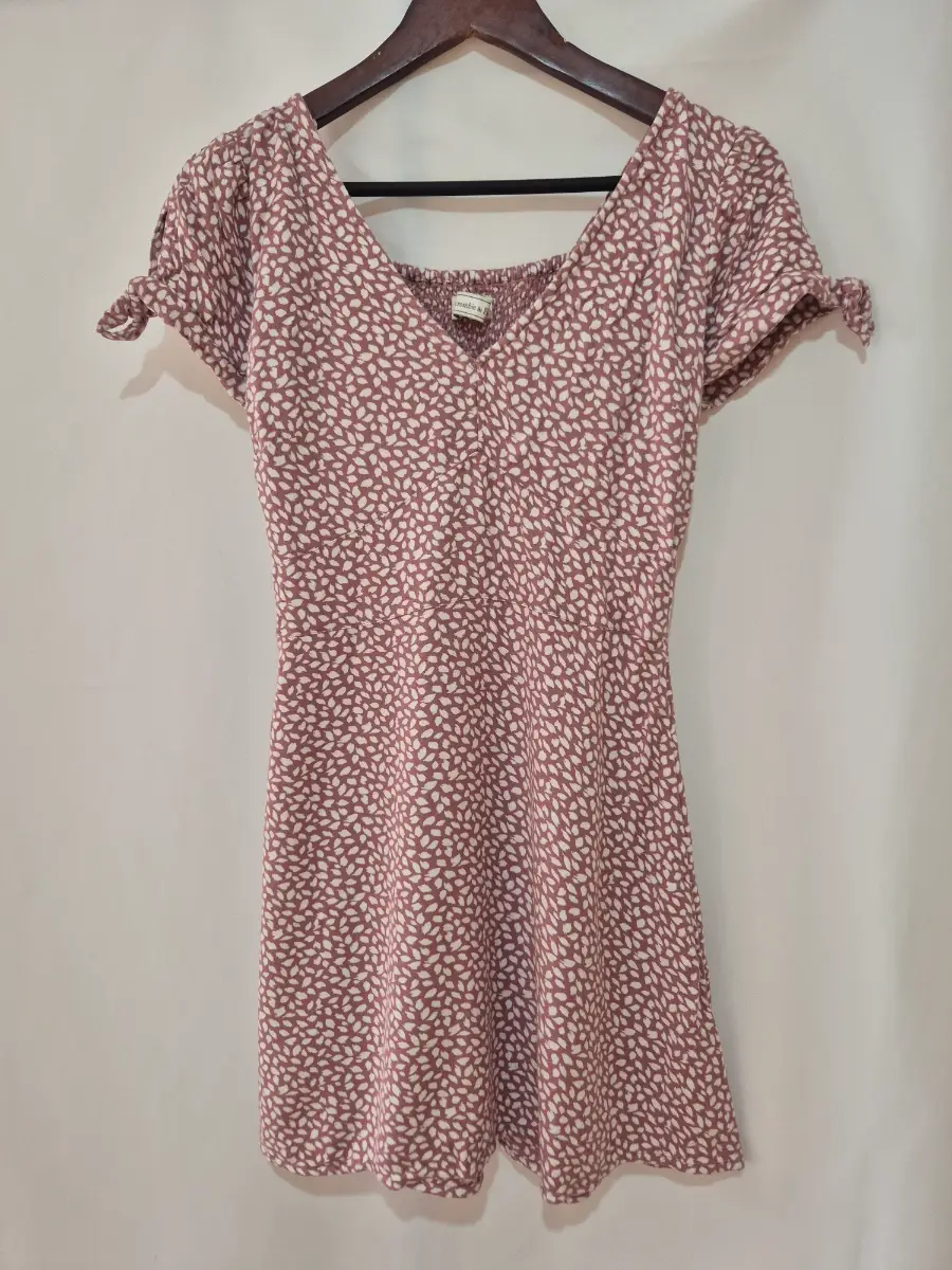 Abercrombie and Fitch Short Sleeve Dress size XS 8 Rose Pink Leaf Print Wedding Party Prom