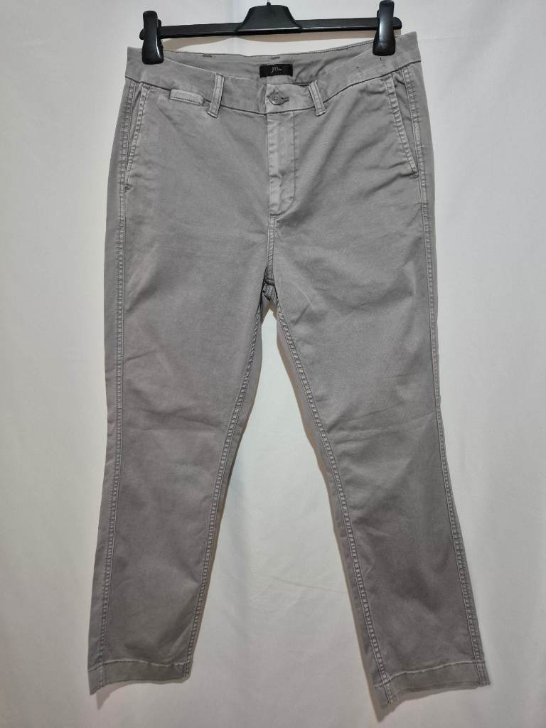 Women's J. Crew Broken In Boyfriend Jeans size 12 (32 x 28) Grey Straight Leg