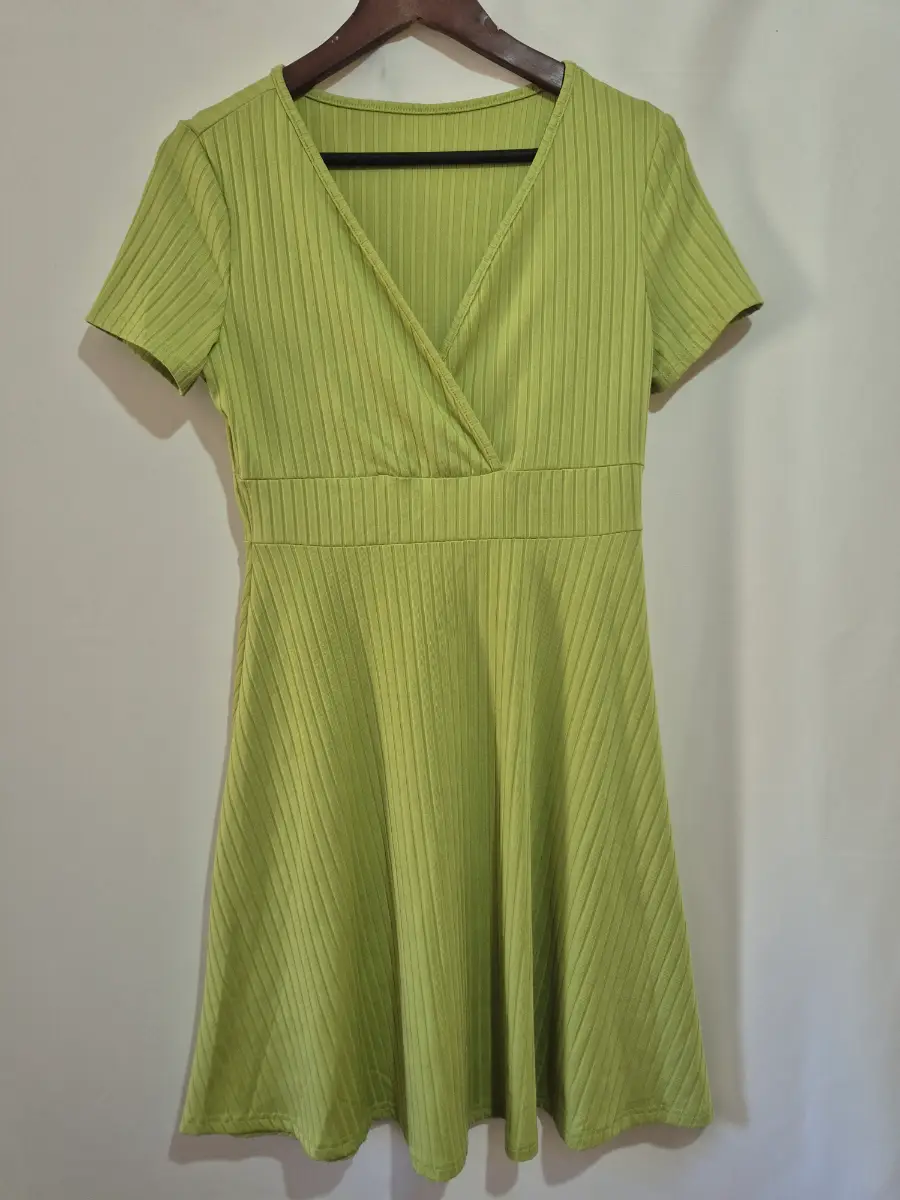 Shein Lime Green Ribbed Skater Dress Women's Size M 12 V-Neck Mock Wrap Short Sleeve