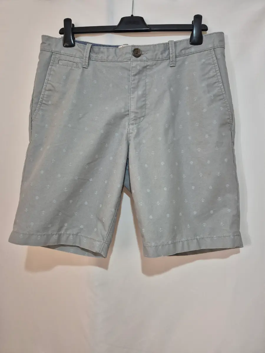 Original Penguin Knee Length Shorts size 34 x 9 Grey Spring Summer Holiday Work
