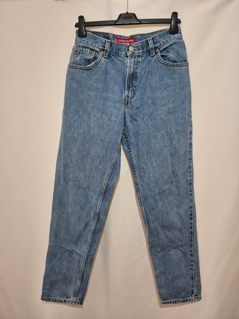 Women's Levi's 550 Classic Relaxed Tapered Jeans size 8 (28 x 31) 2004