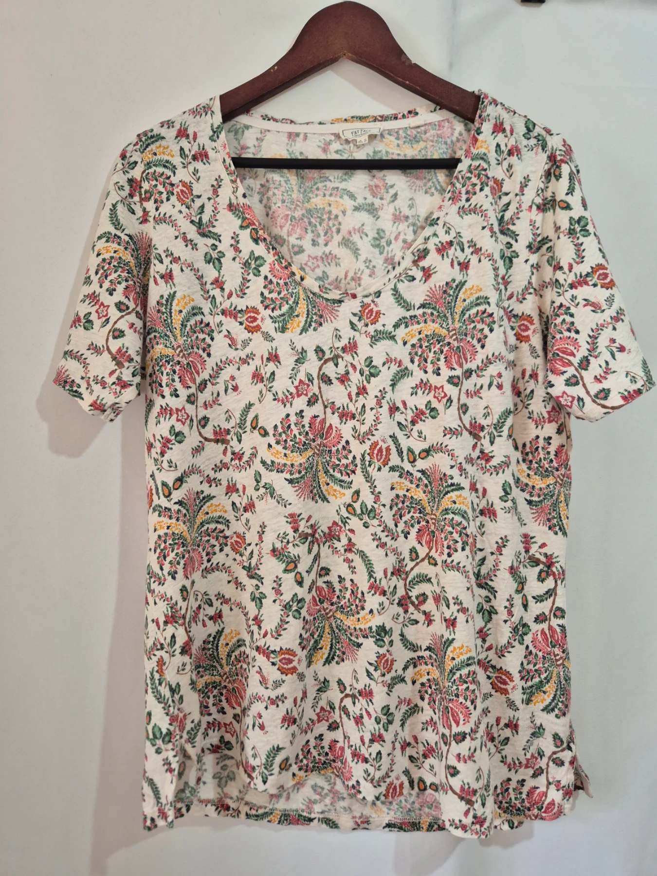 FatFace Cream Floral 100% Linen Top Womens Size 12 Paisley V-Neck Blouse Boho