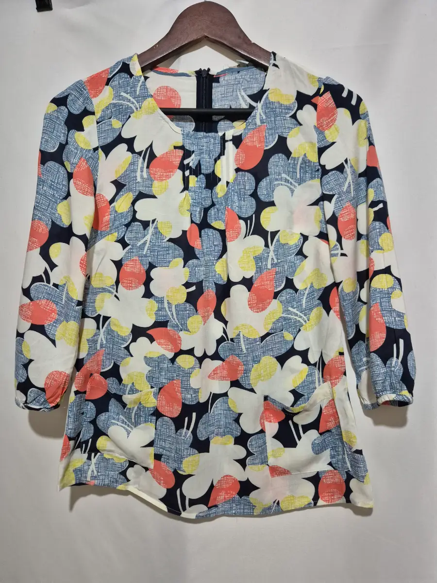Women's Boden 3/4 Sleeve Blouse Top size 6 Floral Print Spring Summer Lightweight
