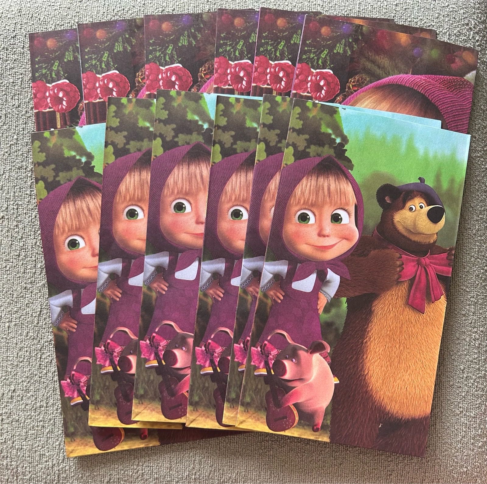 Masha and the Bear X 12 Candy Bags Paper Sweet Treat Favour Bags Birthday Party