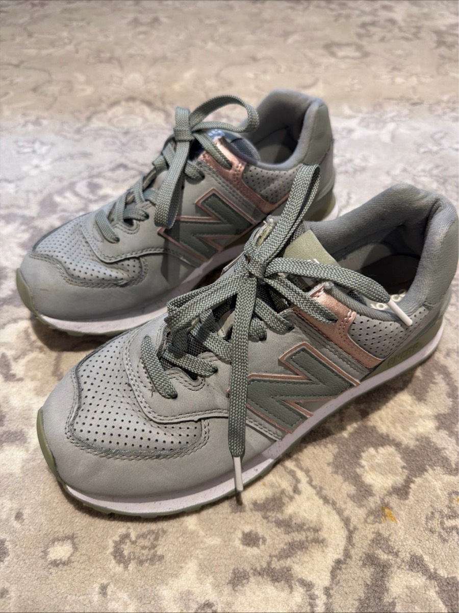 New Balance 574 women’s trainers