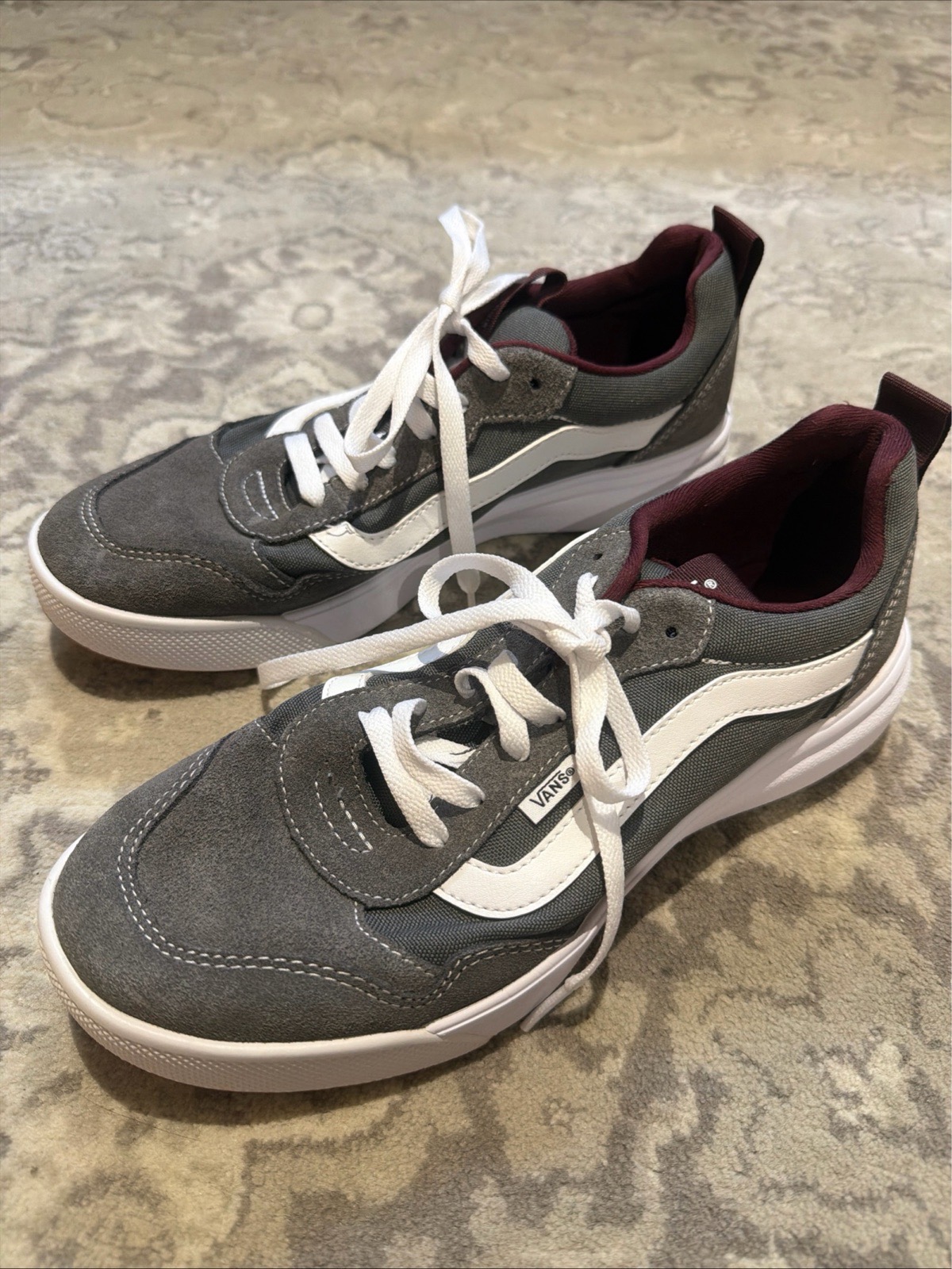 Vans men’s trainers
