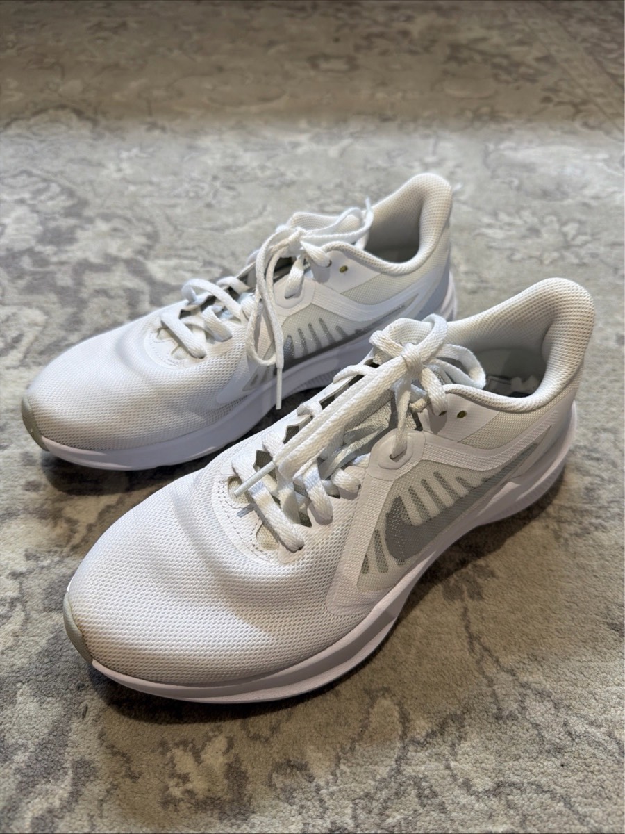 Nike Downshifter 10 women’s trainers