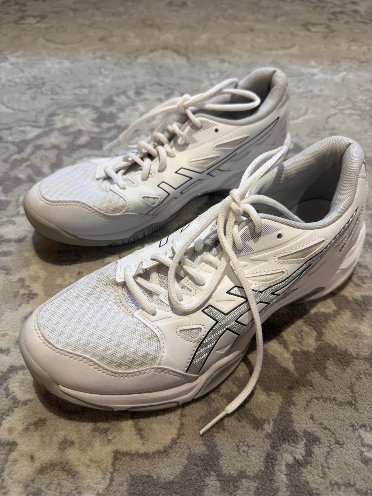 ASICS Gel Rocket 11 women’s trainers