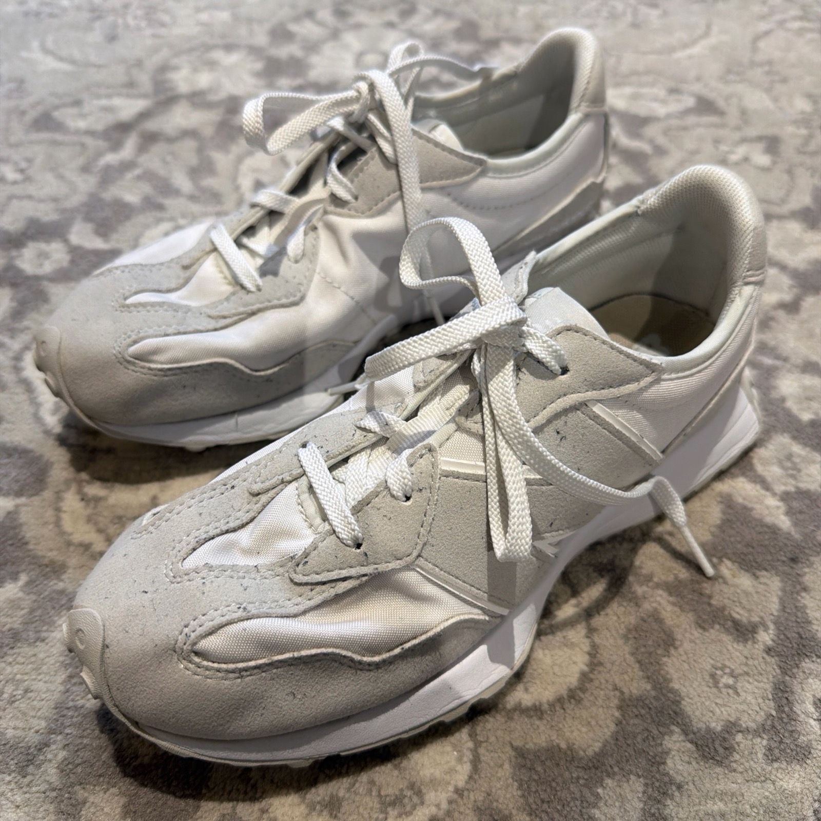 New Balance 327 junior trainers