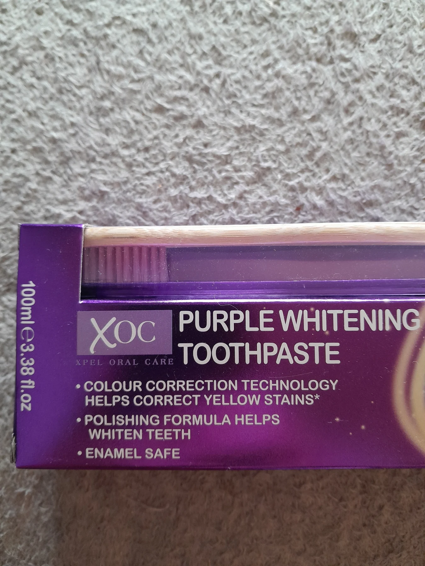Whitening toothpaste