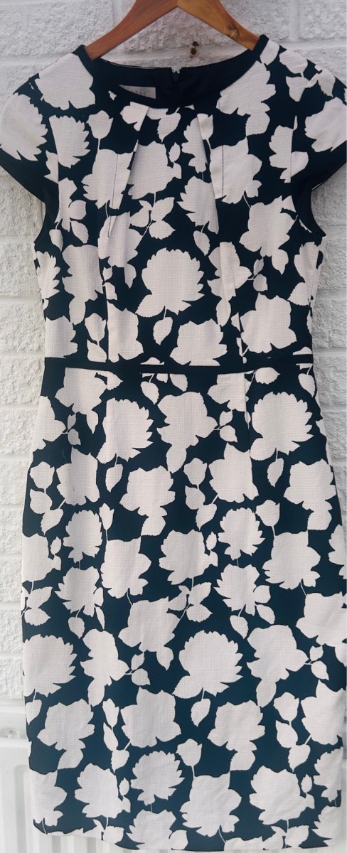 Hobbs London Monochrome Floral Shift Dress - UK 10