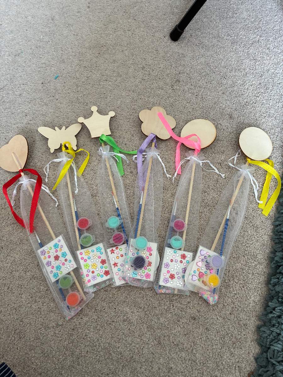 Party Bag Favours Craft Activity