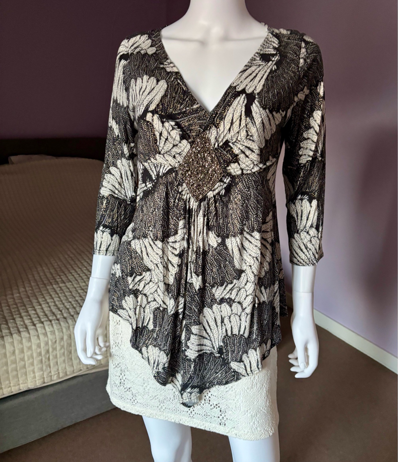 Wallis Black & White Palm Print Beaded Blouse Top – Size M (UK 12/14)