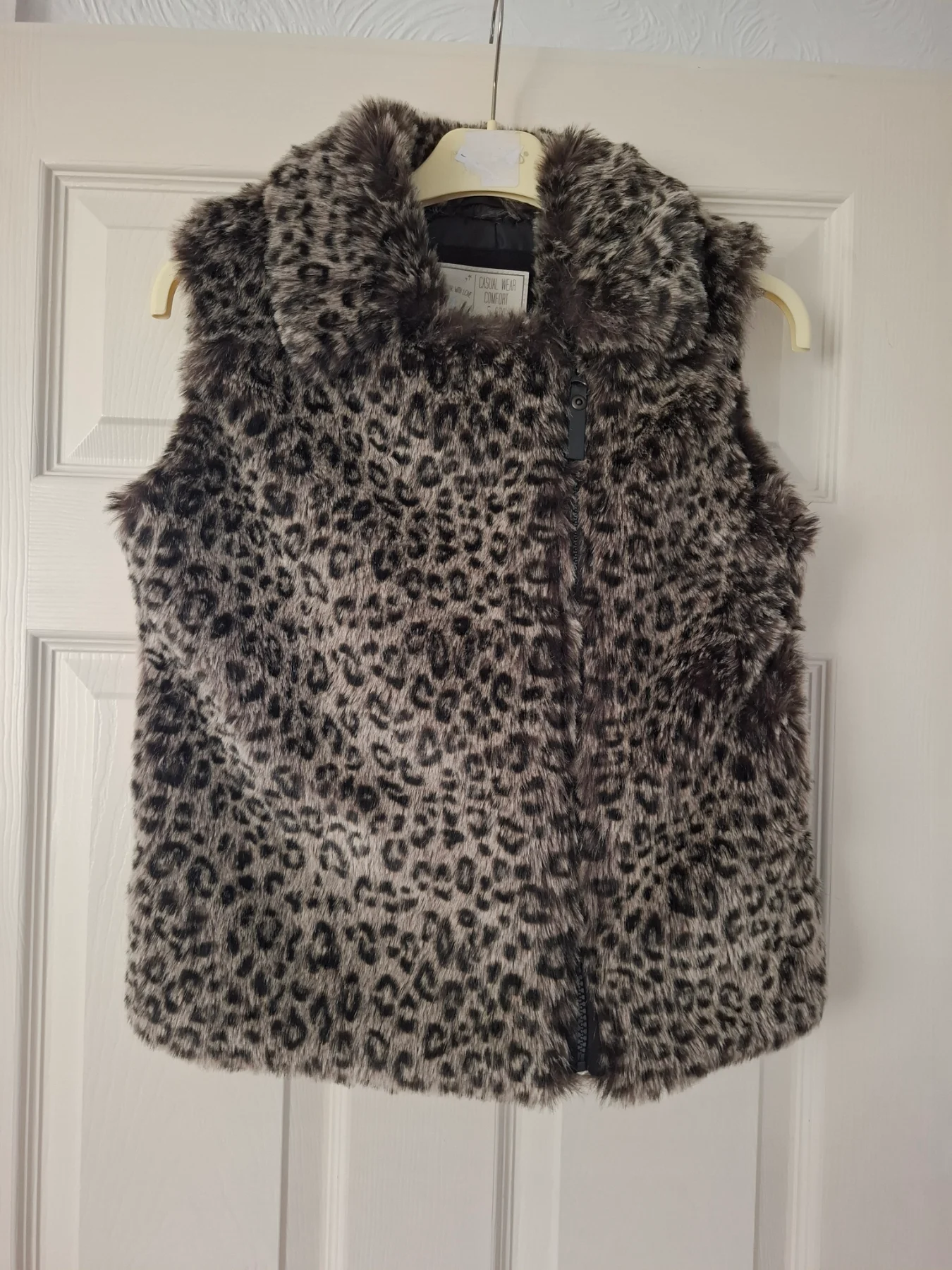 Marks & Spencer Faux‑Fur Leopard‑Print Gilet / Waistcoat – Age 11‑12 Years