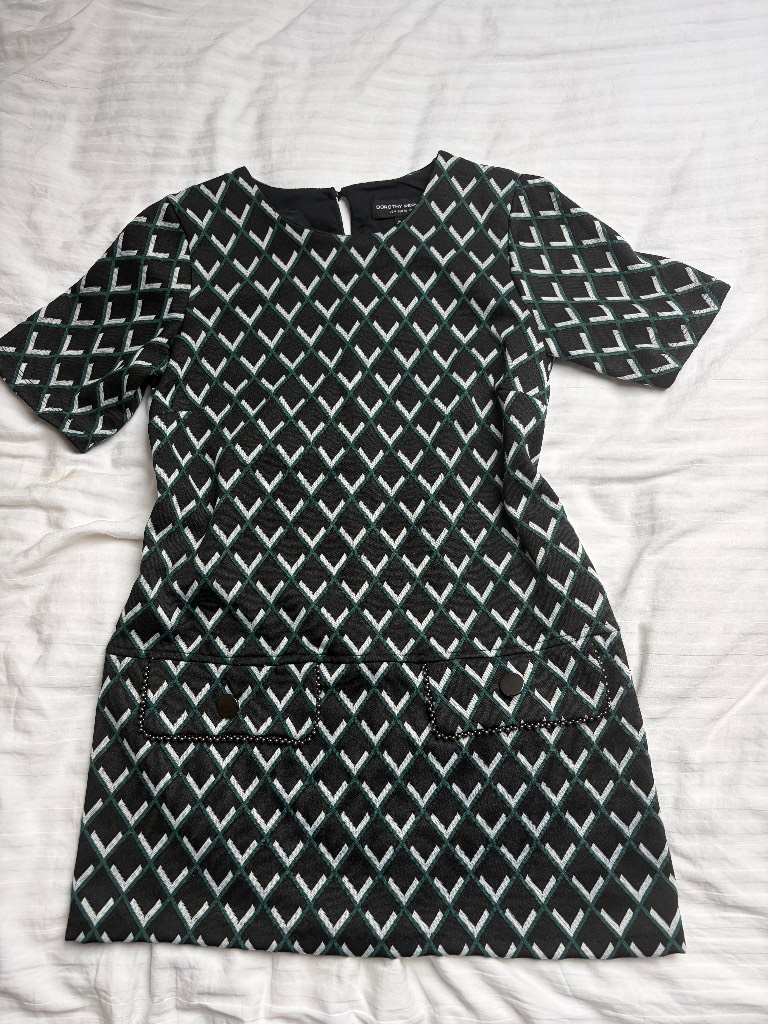 Ladies Dorothy Perkins Size 8 Diamond Pattern A-Line Shift Dress with False Pockets