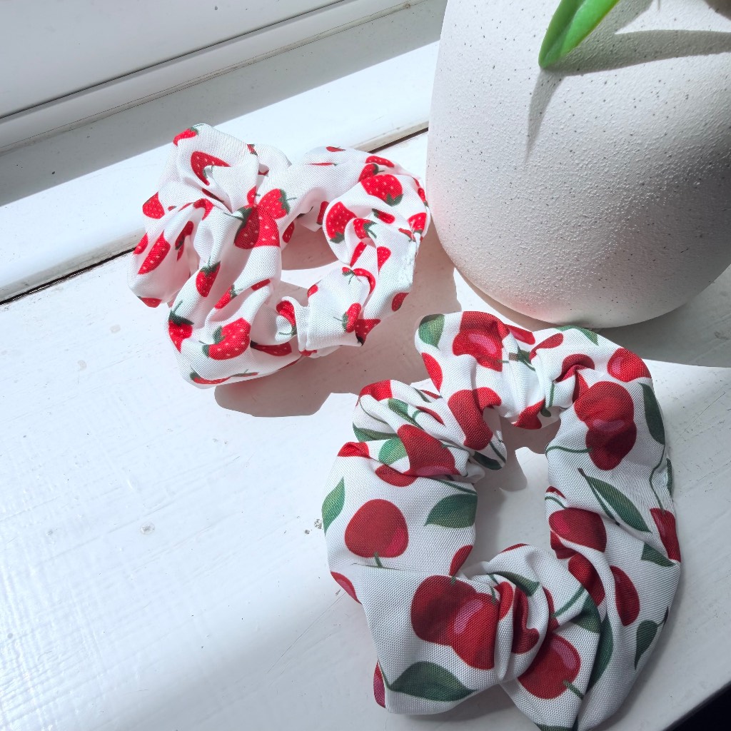 Fruit Print Scrunchie Set – Strawberry & Cherry