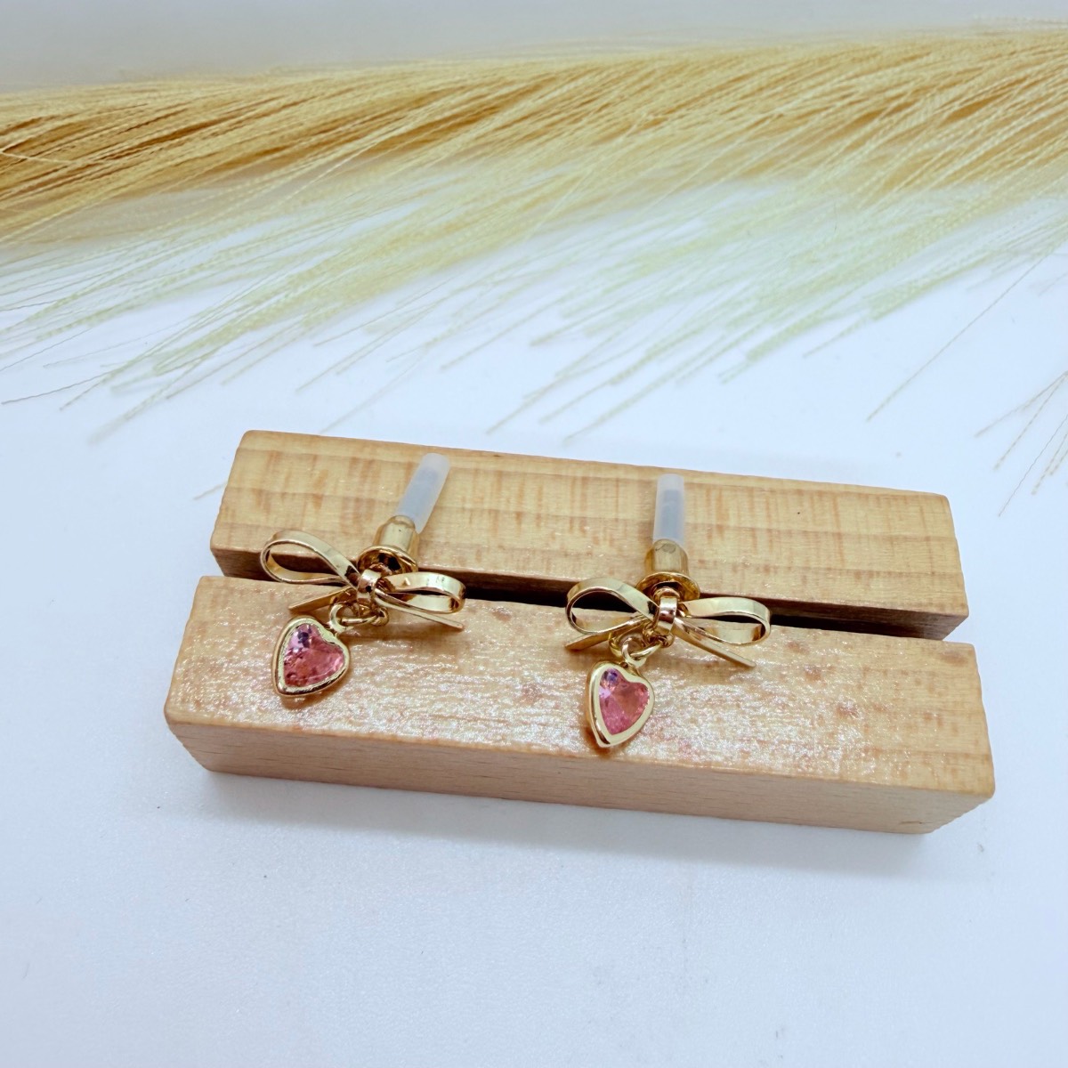 Gold Bow & Pink Heart Crystal Earrings Cute Romantic Women’s Fashion Jewellery