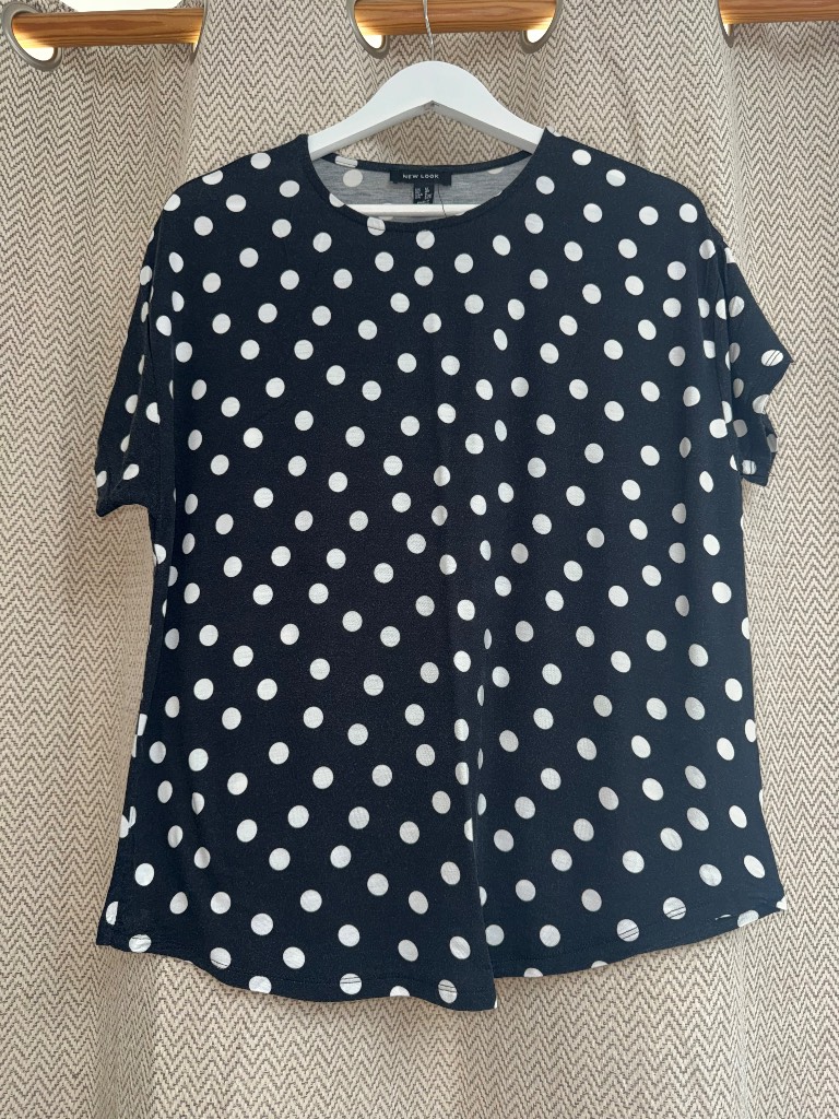 New look spotty ladies top