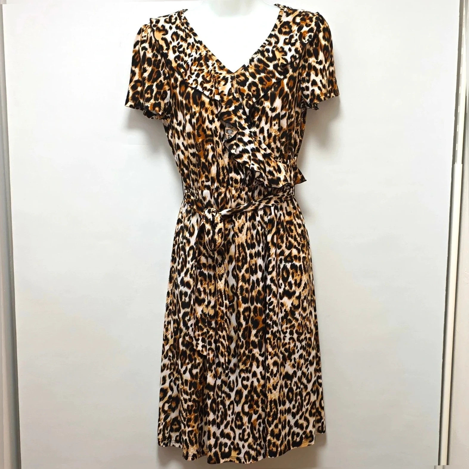 Antthony Studio Leopard Print V-neck Short Sleeve Ruffle Belted Dress XS