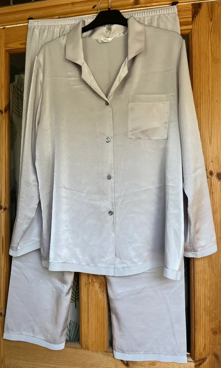 Marks & Spencer Pyjama Set Silver Grey Loungewear PJs Long Sleeve Size 16