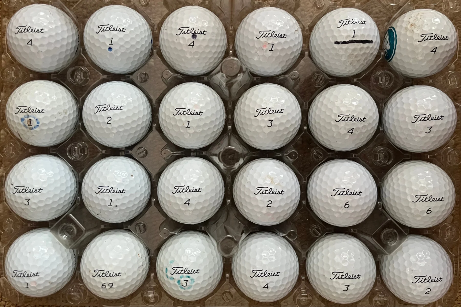 24 x Titleist Pro V1 Golf Balls Mixed Generations VGC