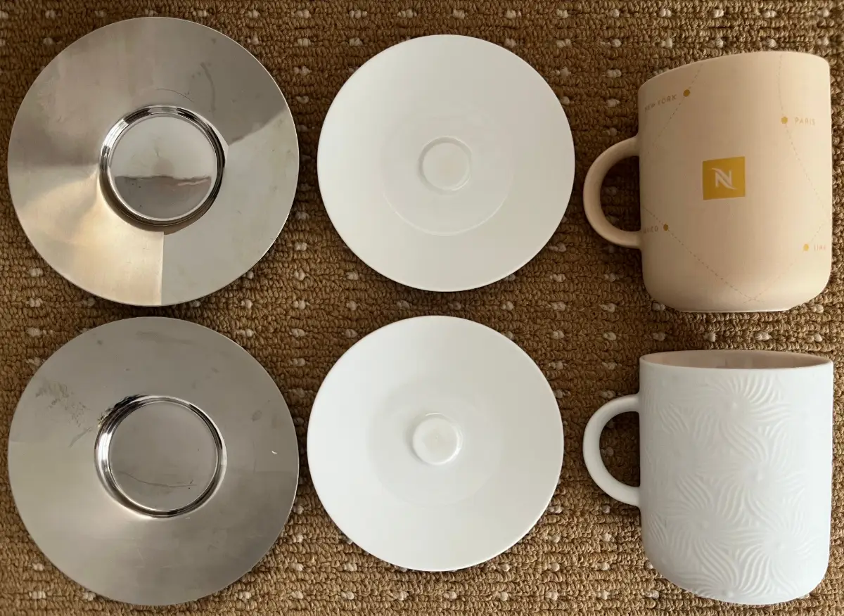 Nespresso Collections 2 Mugs Cups and 4 Saucers Metal Ceramic Coffee Tea Set VGC
