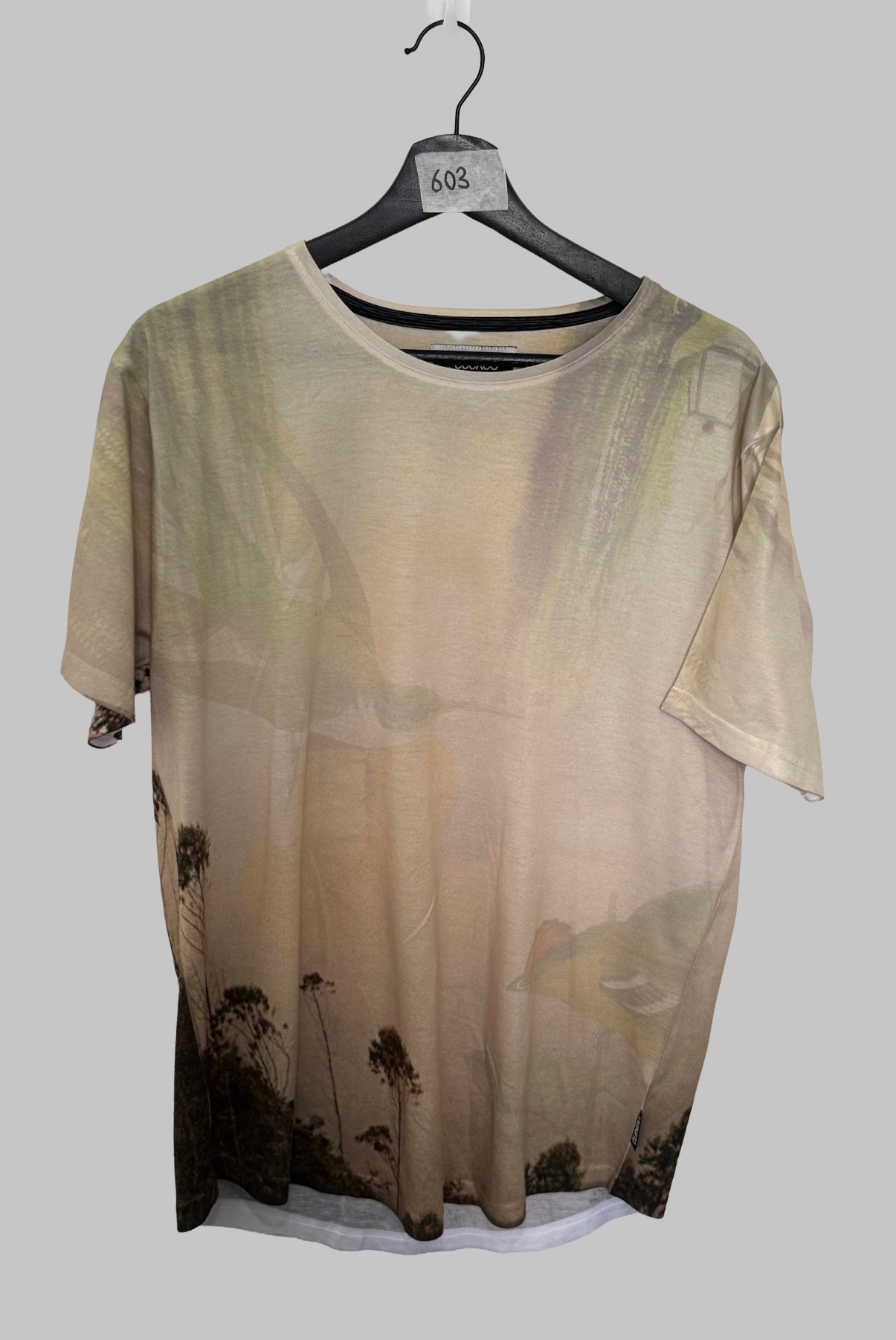 The Cuckoos Nest Men's Graphic T-Shirt Size L All Over Print Short Sleeve Top