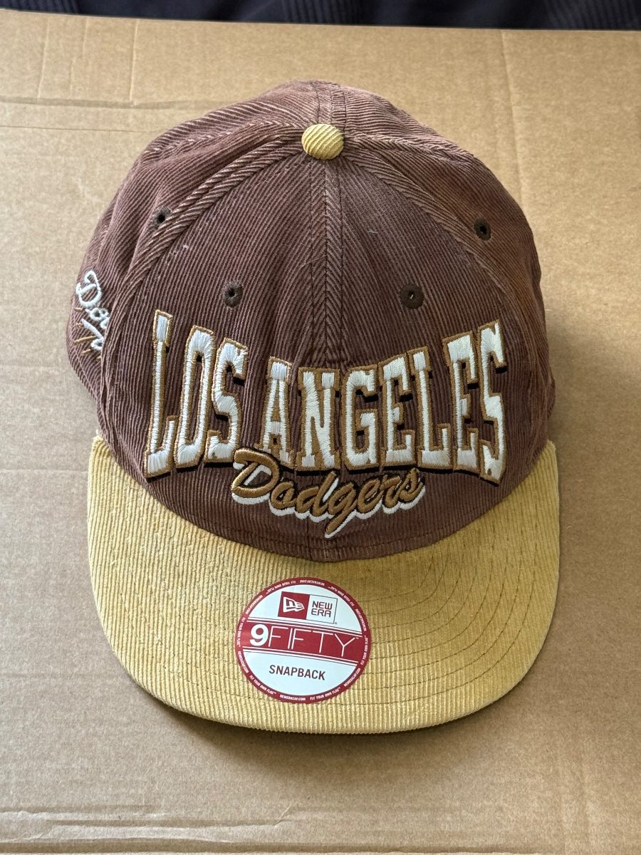 New Era 9FIFTY Los Angeles Dodgers Snapback Cap Brown Beige Corduroy MLB Hat OSFA