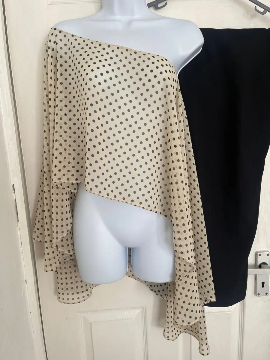 polka dot wrap