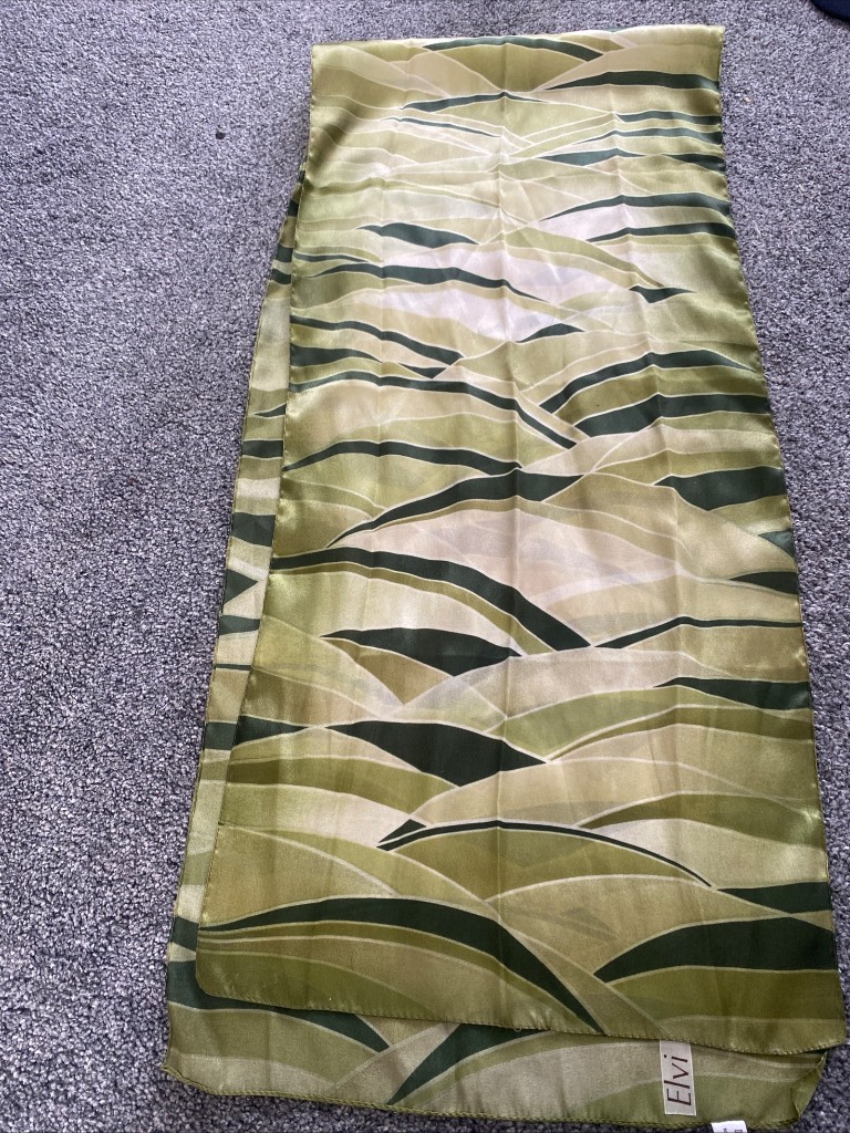 Elvi vintage scarf