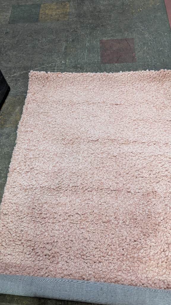 JD Williams Teddy Boucle Rug - Blush -120*170cm