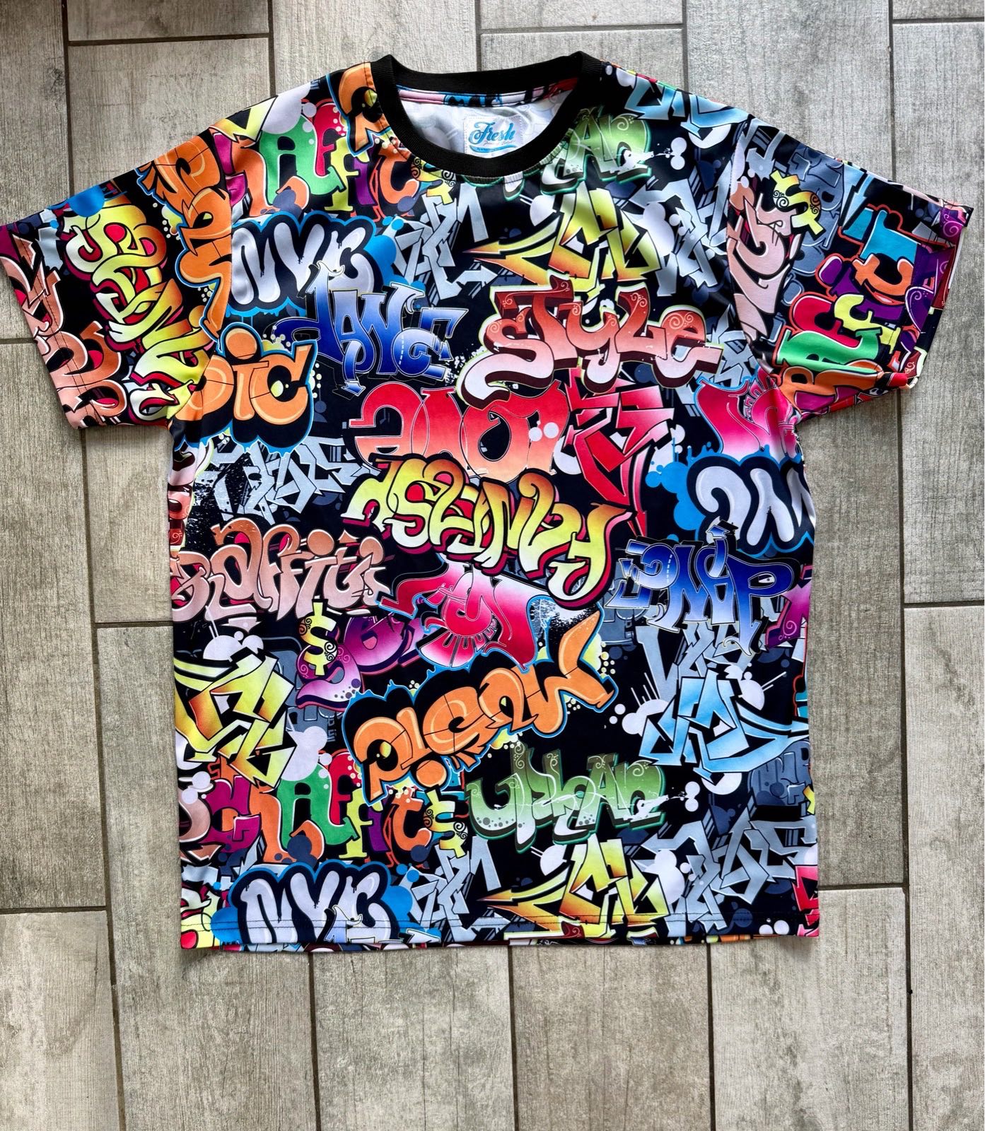 Men’s drill clothing co. Fresh prints of bel air graffiti print t-shirt size XL excellent condition