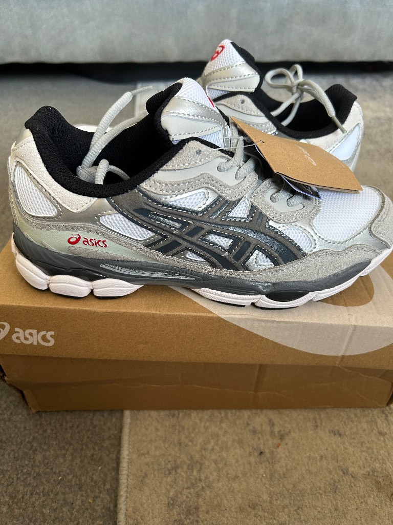 ASICS gel