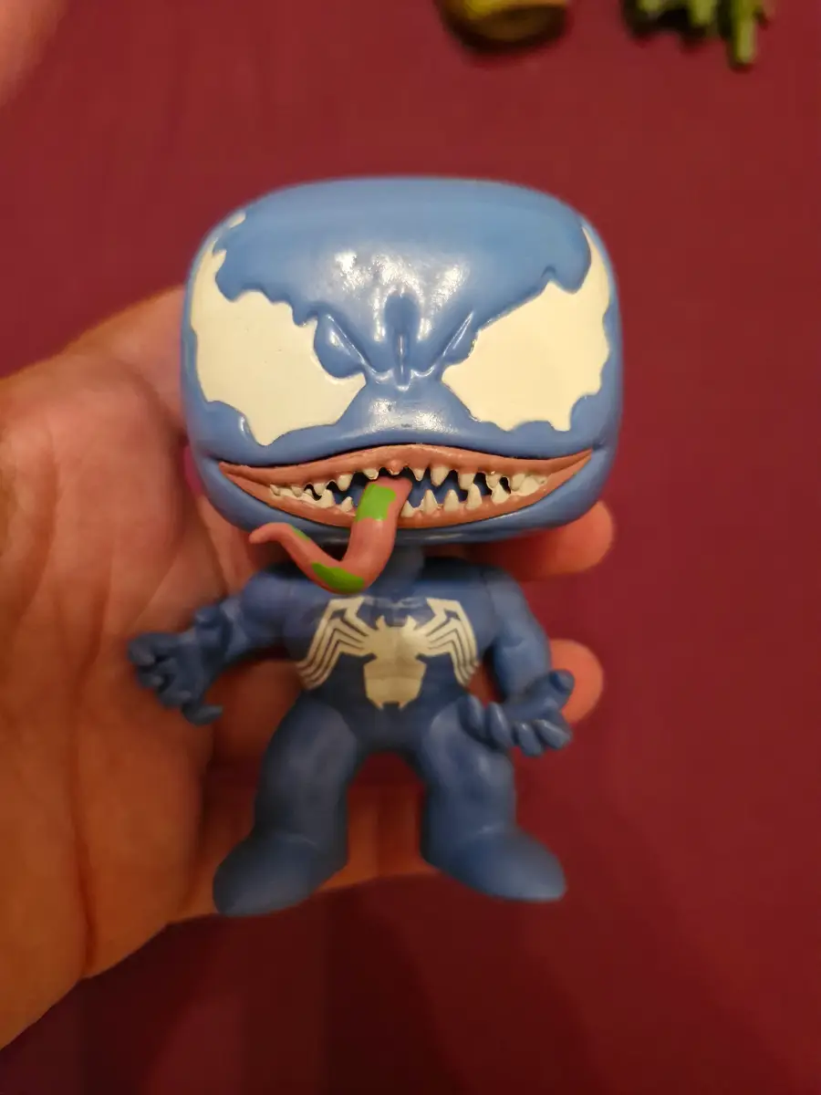 Disney marvel venom funko