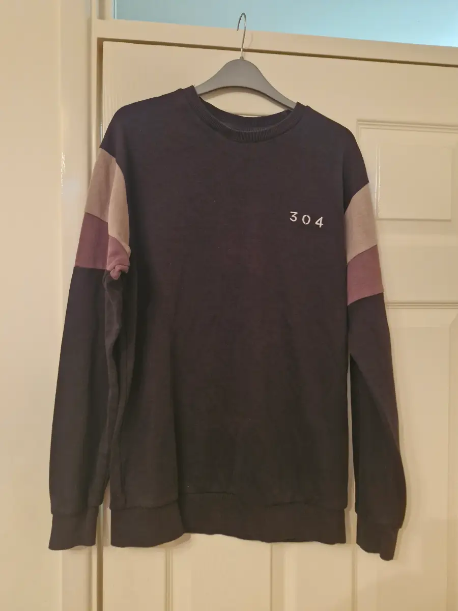 304 black jumper mens