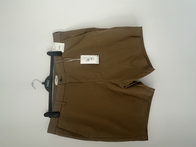 Mens M & S Smart shorts (42 Waist)