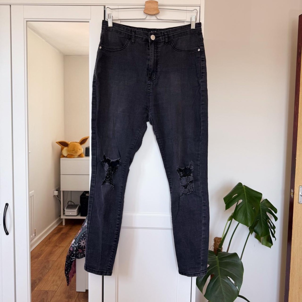 Boohoo Washed Black Ripped High Waist Skinny Jeans