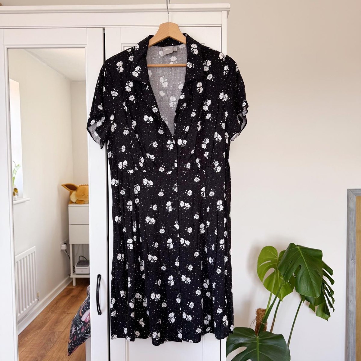 ASOS Black Floral Polkadot Short Sleeve Tea Dress