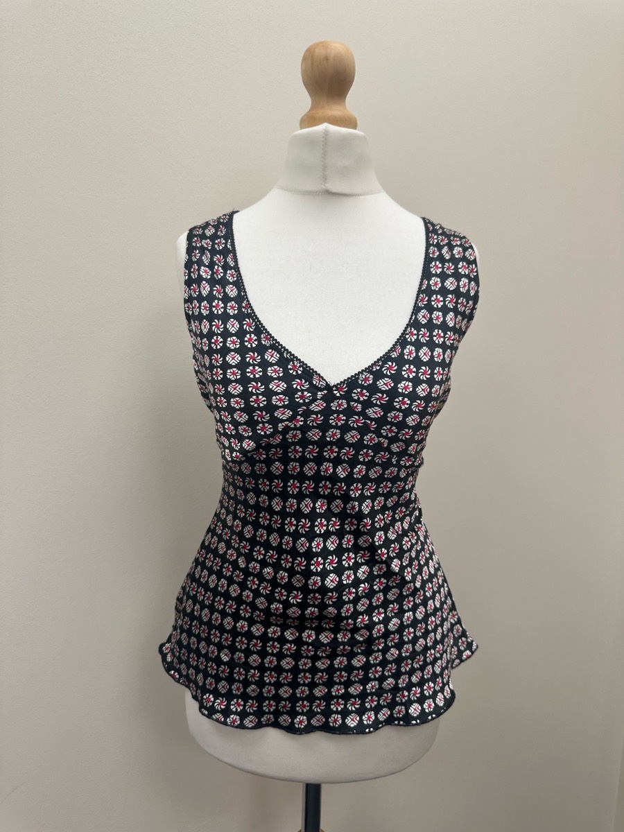 Old Navy Y2K Floral Tank Top Tie Back Black Pink White Size Medium