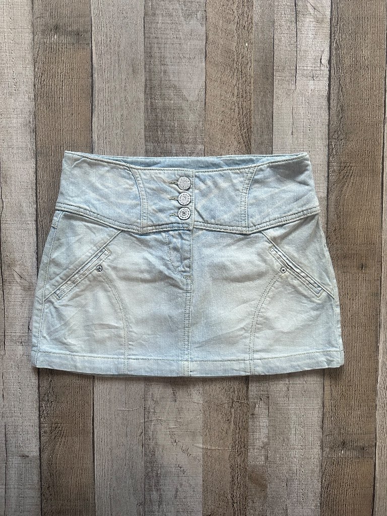 2000s TRF Y2K denim mini skirt size 8