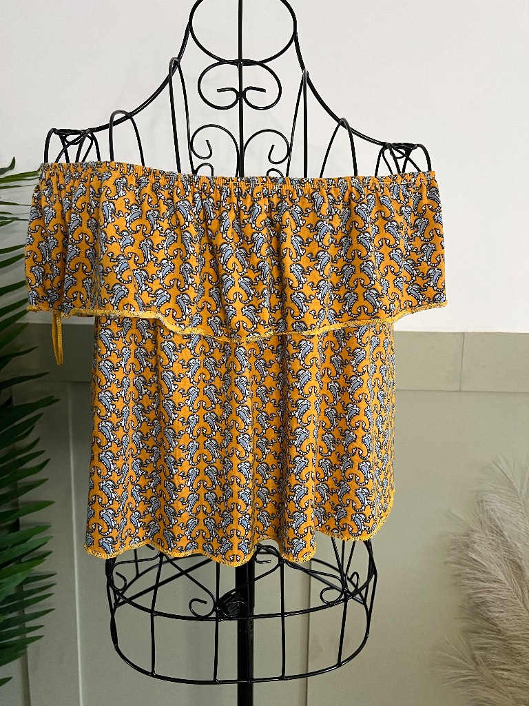 Off the shoulder frilled crop top summer holidays cute sexy