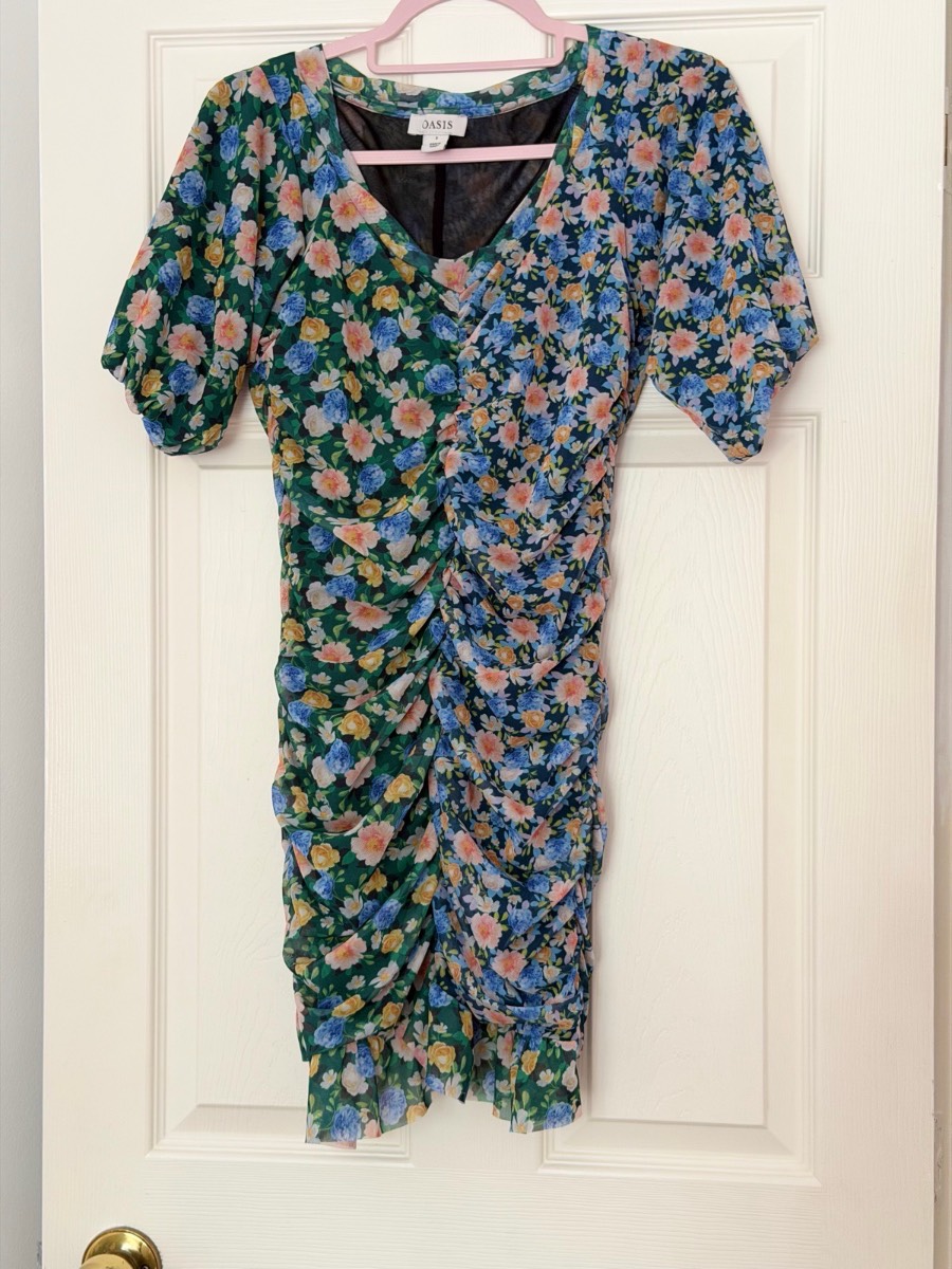 Oasis Floral Ruched Dress Size S | Excellent Condition