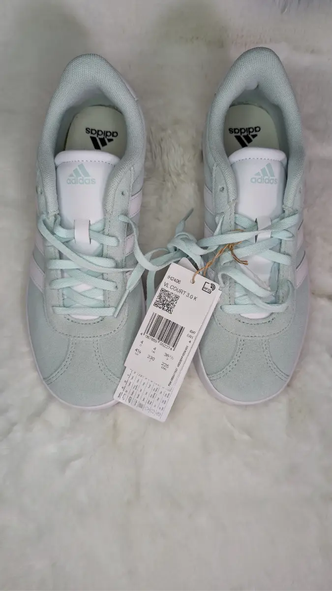 adidas Kids Mint Green VL Court 3.0 Trainers Size 4