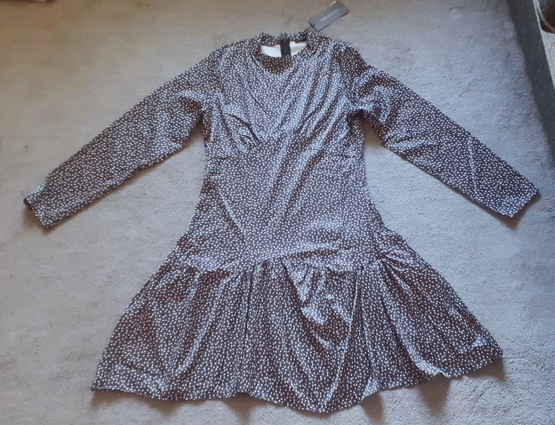 Trendyol Black Ditsy Dress Ruffle Hem UK 12 Brand New With Tag RRP £32