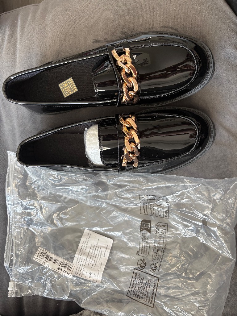 Women shoes